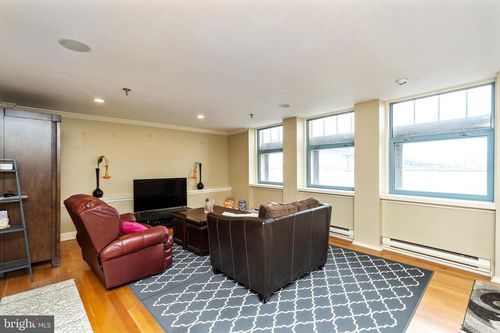 apt-244-7 N Columbus Blvd, PHILADELPHIA, PA, 19106-1437 | Card Image
