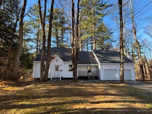 8 Western Avenue, Gorham, ME, 04038 | Card Image