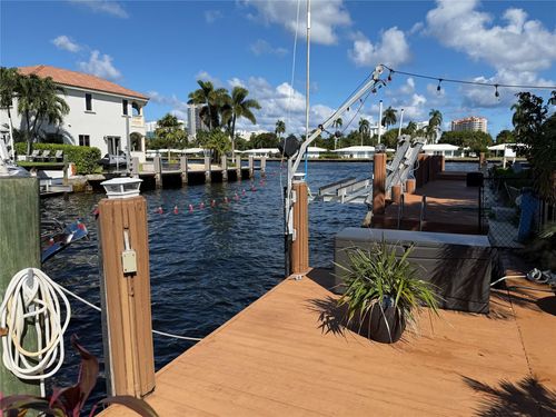 2787 Se 14th St, Pompano Beach, FL, 33062-7225 | Card Image