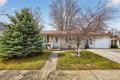 8426 Atwood Dr, Millington, MI, 48746-5109 | Card Image