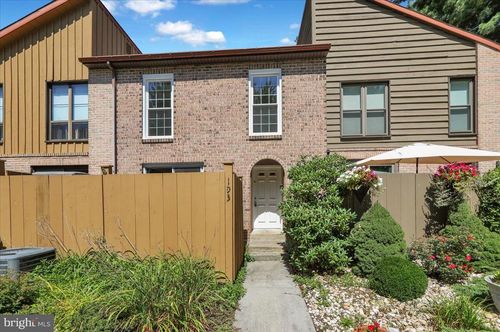 193 Oakmont Ct, READING, PA, 19607-3406 | Card Image