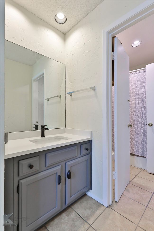 APT-215 - 1318 Westheimer Rd, Condo with 3 bedrooms, 2 bathrooms and null parking in Abilene TX | Image 25
