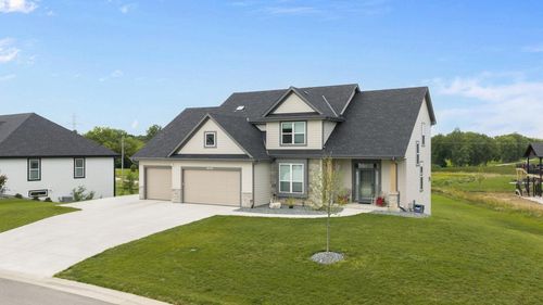 W133S8655 Wigeon Trail, Muskego, WI, 53150 | Card Image