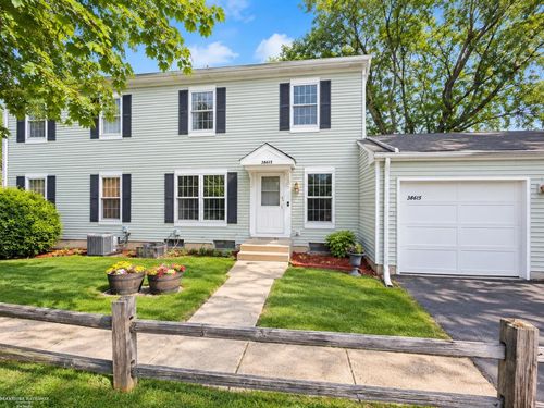 38615 Diamond Head Ct, Clinton Township, MI, 48038-3400 | Card Image