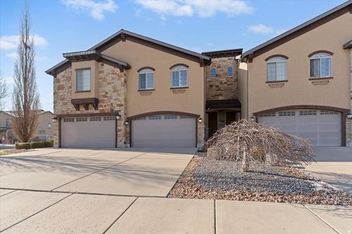 6189 S 1550 E, South Ogden, UT, 84405-5005 | Card Image