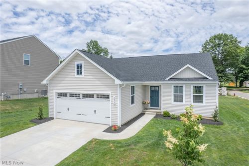 2655 Elkford Cir Ne, Canton, OH, 44721-1500 | Card Image