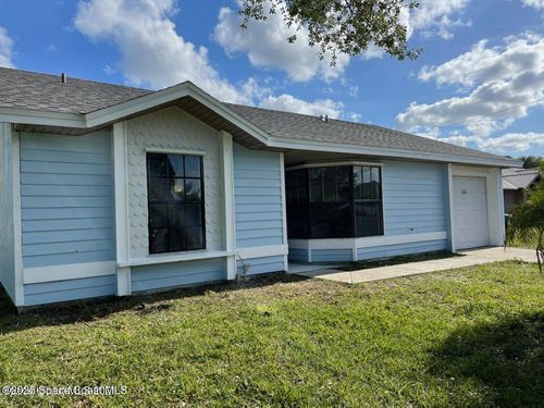 324 Emerson Dr Nw, PALM BAY, FL, 32907-1090 | Card Image