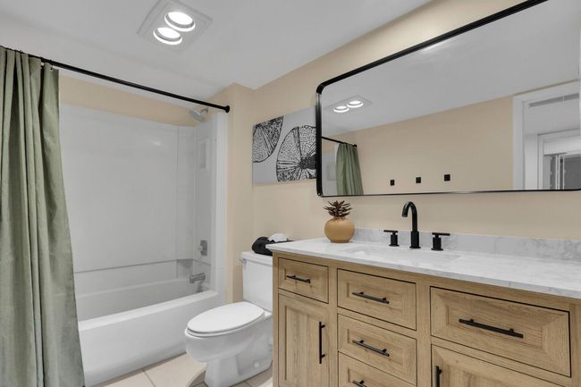 APT-1C - 3900 County Line Rd, Townhouse with 2 bedrooms, 3 bathrooms and null parking in Jupiter FL | Image 36