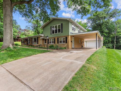 19 Kingsbury Dr, Swansea, IL, 62226-1646 | Card Image