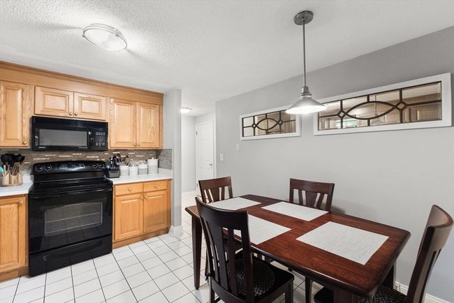 APT-3 - 112 Cocasset St, Condo with 2 bedrooms, 3 bathrooms and 2 parking in Foxboro MA | Image 6