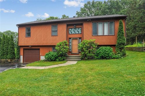 2 Birch St, Johnston, RI, 02919-5921 | Card Image