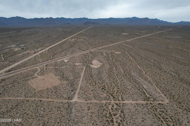000 Alamo Rd, Home with 0 bedrooms, 0 bathrooms and null parking in Yucca AZ | Image 11