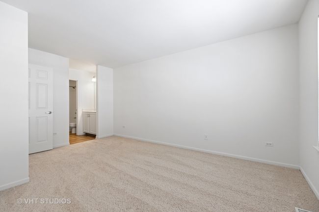 80 - 80 Gershwin Ct, Townhouse with 2 bedrooms, 2 bathrooms and 2 parking in Wheaton IL | Image 9