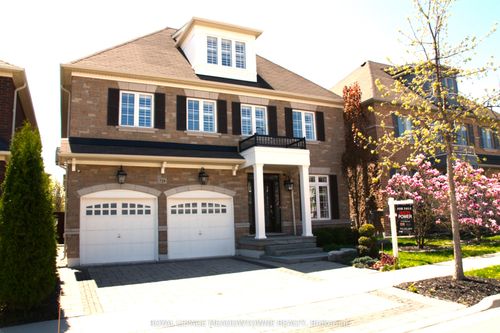 729 Wettlaufer Terr, Milton, ON, L9T8M8 | Card Image