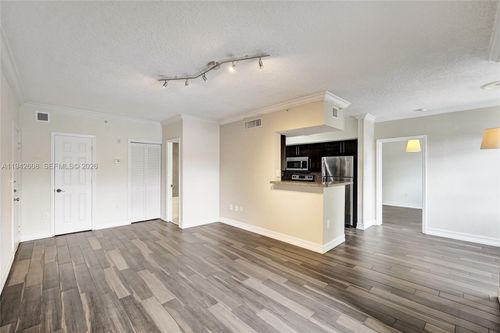 18203-11600 Sw 2nd St, Pembroke Pines, FL, 33025 | Card Image