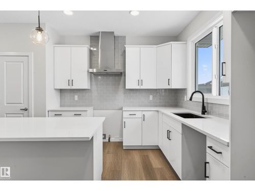 17203 3 St Nw, Edmonton, AB, T5Y4G8 | Card Image