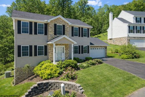 119 Brookdale Dr, Morgantown, WV, 26508-8799 | Card Image