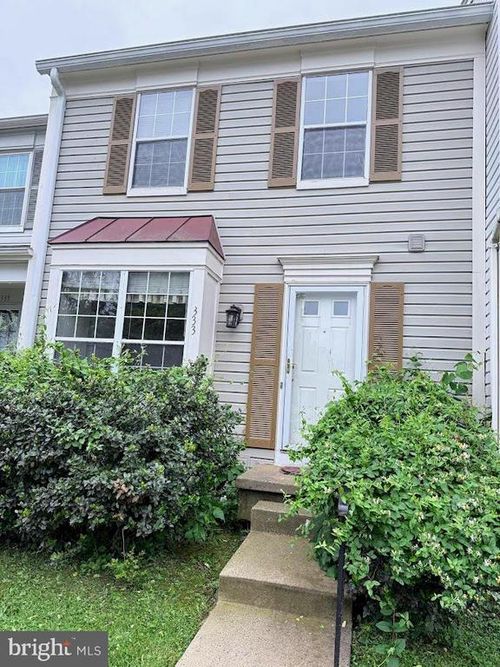 333 Stable View Ter Ne, LEESBURG, VA, 20176-4852 | Card Image