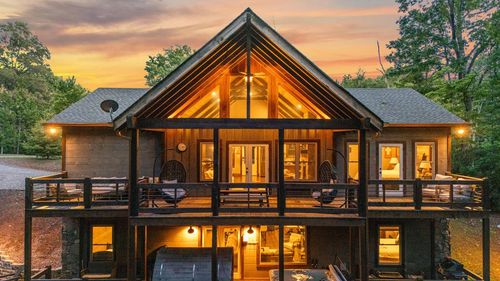 566 High Meadows Dr, Morganton, GA, 30560-6827 | Card Image