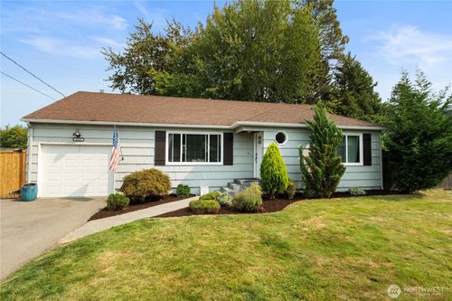 1133 14th St Sw, Puyallup, WA, 98371-7341 | Card Image