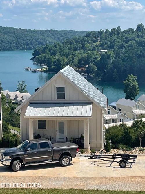 b-134 E Harbor View Ln, La Follette, TN, 37766-2409 | Card Image