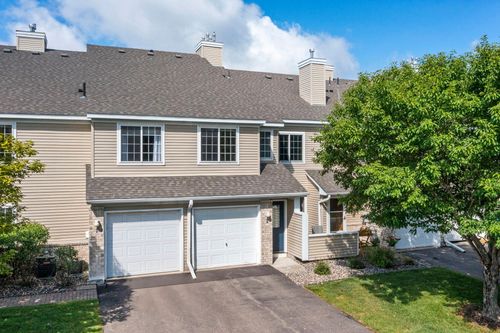 2-2225 Ranchview Ln N, Plymouth, MN, 55447-6572 | Card Image