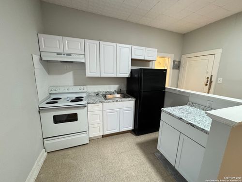 apt-5-407 E Locust St, San Antonio, TX, 78212-4039 | Card Image