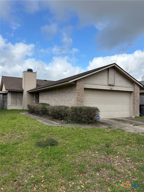 304 Rattan Dr, Victoria, TX, 77901-3731 | Card Image