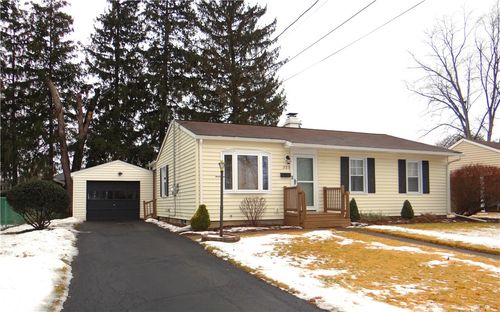 325 Shappee St, Horseheads, NY, 14845-1918 | Card Image