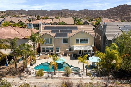 40924 Diana Ln, Lake Elsinore, CA, 92532 | Card Image