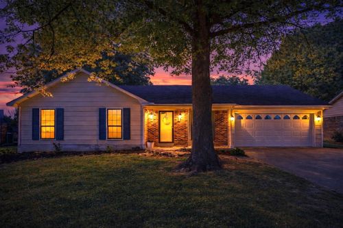 6390 Prairie View Dr, Bartlett, TN, 38134-3764 | Card Image