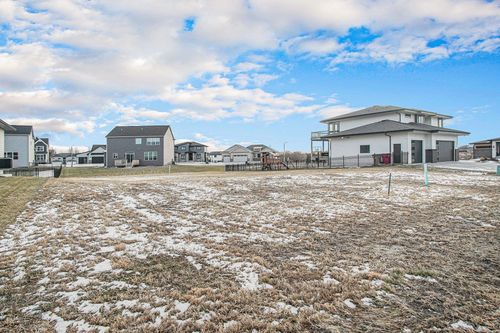 5509 W Patriot St, Sioux Falls, SD, 57107-0477 | Card Image