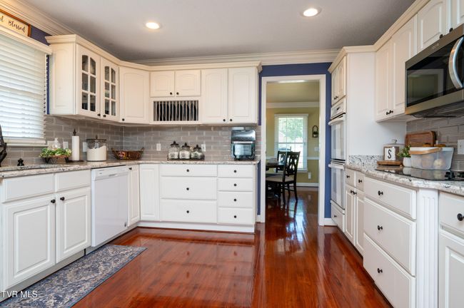 136 Landon Dr, House other with 3 bedrooms, 3 bathrooms and null parking in Mount Carmel TN | Image 14