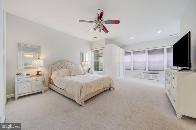 11559 Cavalier Landing Ct, Townhouse with 3 bedrooms, 4 bathrooms and null parking in FAIRFAX VA | Image 15