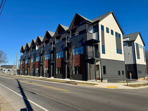 1800 S Holtzclaw Ave, Chattanooga, TN, 37404-4805 | Card Image