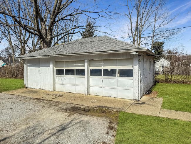 Detached Garage | Image 6