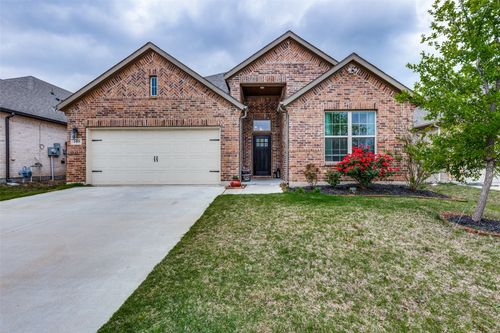 105 Lemley Dr, Fort Worth, TX, 76131-2467 | Card Image