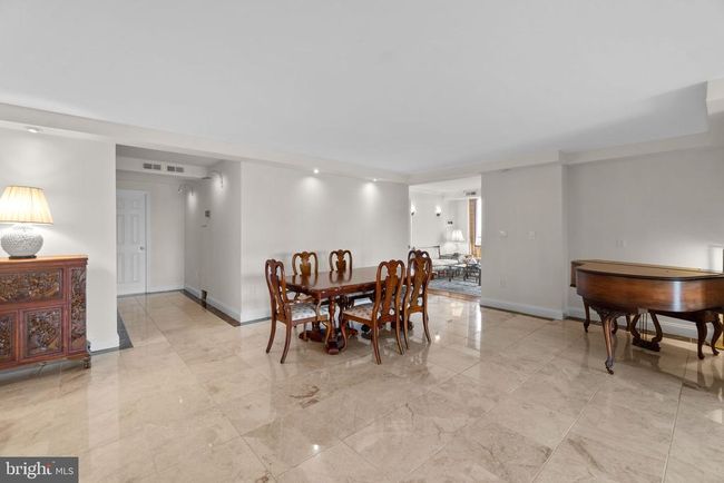 APT-1512 - 1800 Old Meadow Rd, Condo with 3 bedrooms, 4 bathrooms and null parking in MCLEAN VA | Image 8