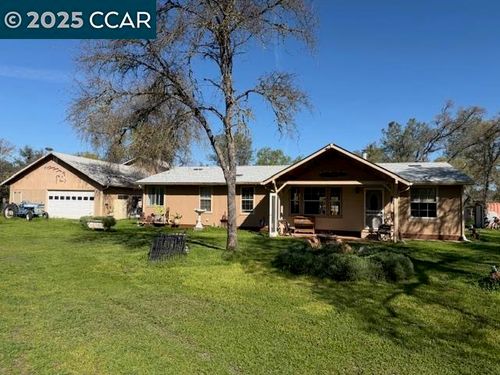 5098 Cantle Rd, Copperopolis, CA, 95228-7003 | Card Image