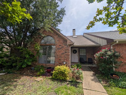 3535 Hilltop Ln, Plano, TX, 75023-8030 | Card Image