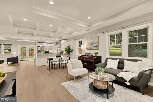 3124 Chepstow Lane, FALLS CHURCH, VA, 22042 | Card Image