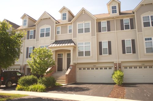 3383 Kentshire Cir, Aurora, IL, 60504-6803 | Card Image