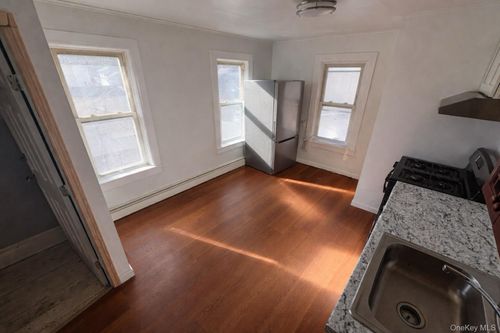 2-203 West Main St Street, Middletown, NY, 10940 | Card Image