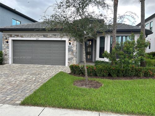 4475 Silverwood Ln S, Oakland Park, FL, 33309-3633 | Card Image