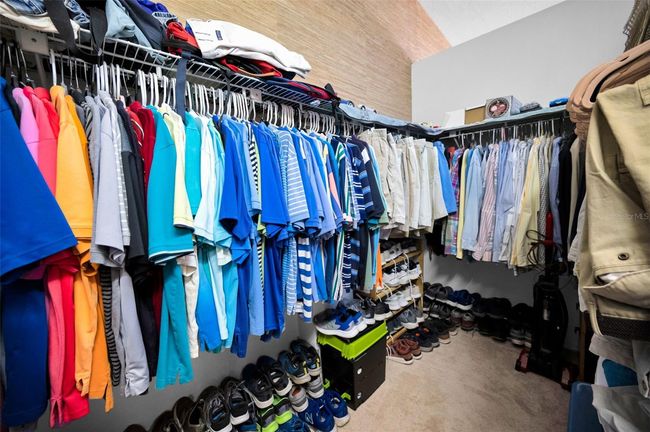 Impressive Walk In Closet | Image 45