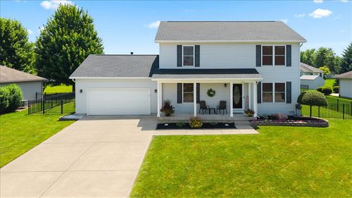 2630 Huntington Dr, Troy, OH, 45373-8221 | Card Image
