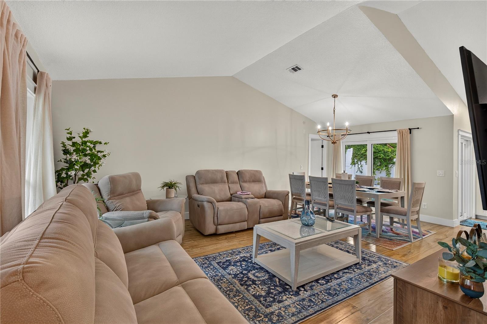 Residential in PALM HARBOR 4