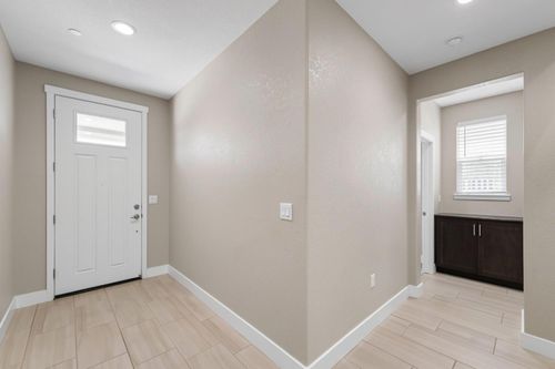 18173 Broadwell Court, Lathrop, CA, 95330 | Card Image