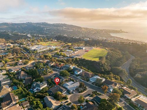 2855 Cliffridge Ct, La Jolla, CA, 92037-2116 | Card Image