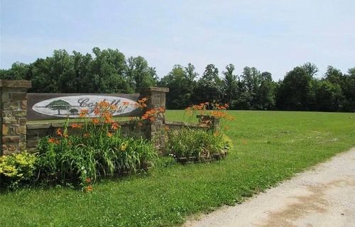 3520 Morgan Oaks Ct, Martinsville, IN, 46151-6921 | Card Image